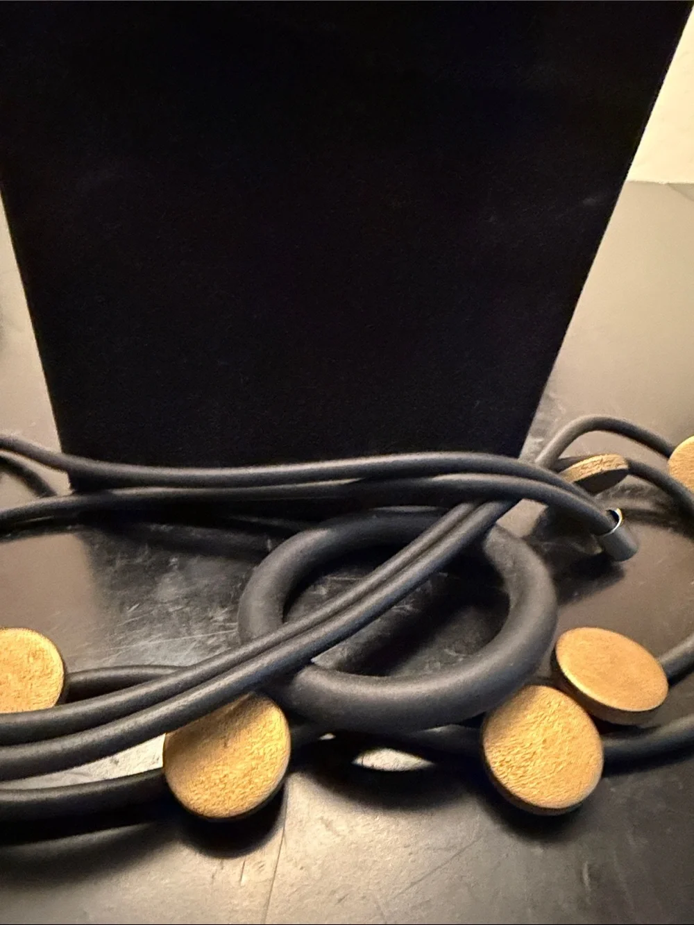 Modern Black and Gold Disc Rubber Necklace - Women Jewelry